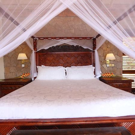 Caille Blanc Villa & Hotel (Adults Only) Mamin Екстериор снимка